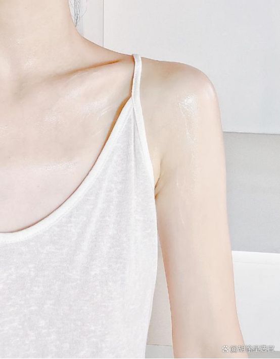 RYN 保湿美白锁水大容量性价比拉满开元棋牌身体乳哪个牌子的好用？SUR(图4)