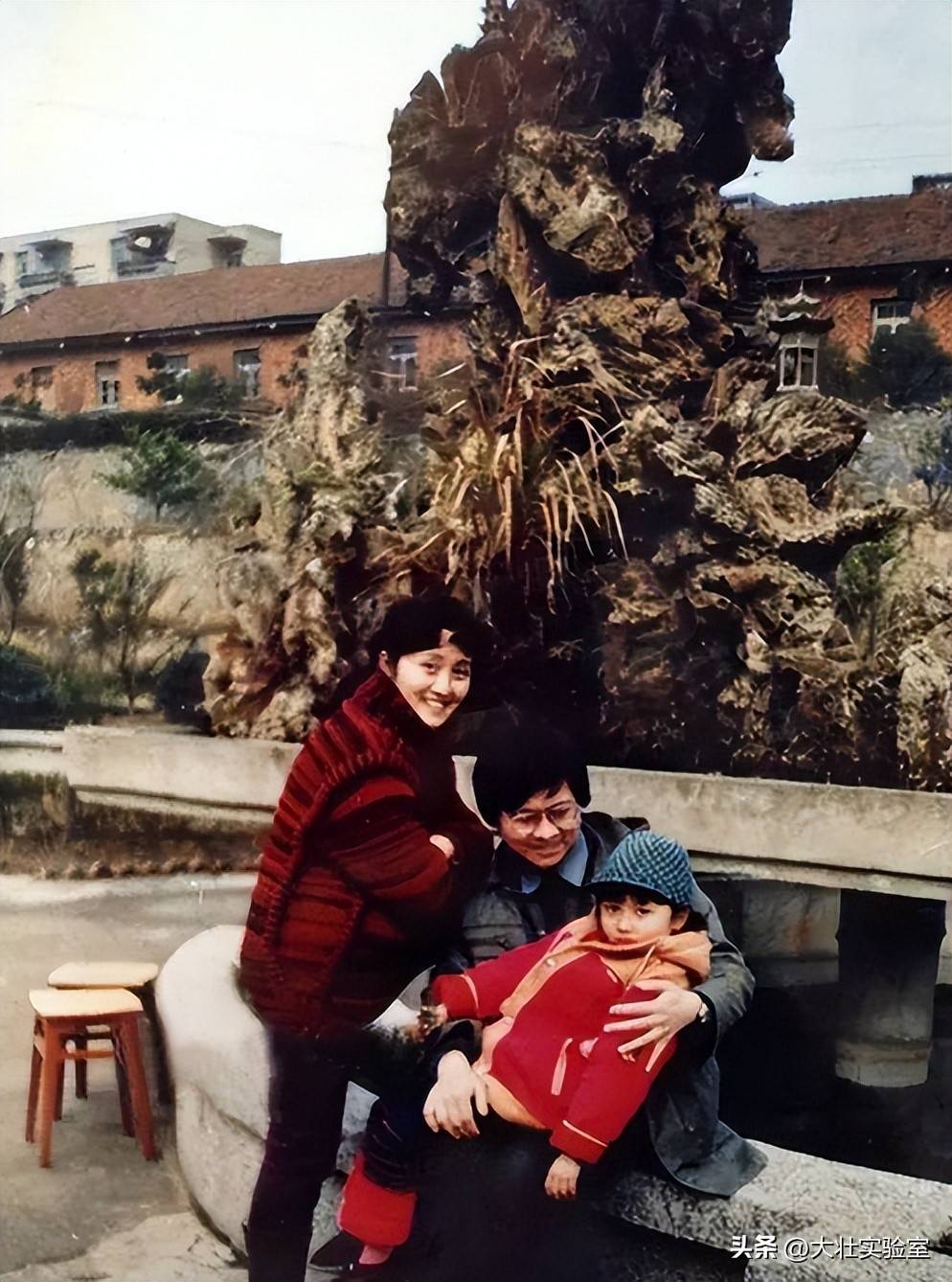 留下最后一张照片躺在病床上面容憔悴开元ky棋牌2015年姚贝娜病逝前(图6)