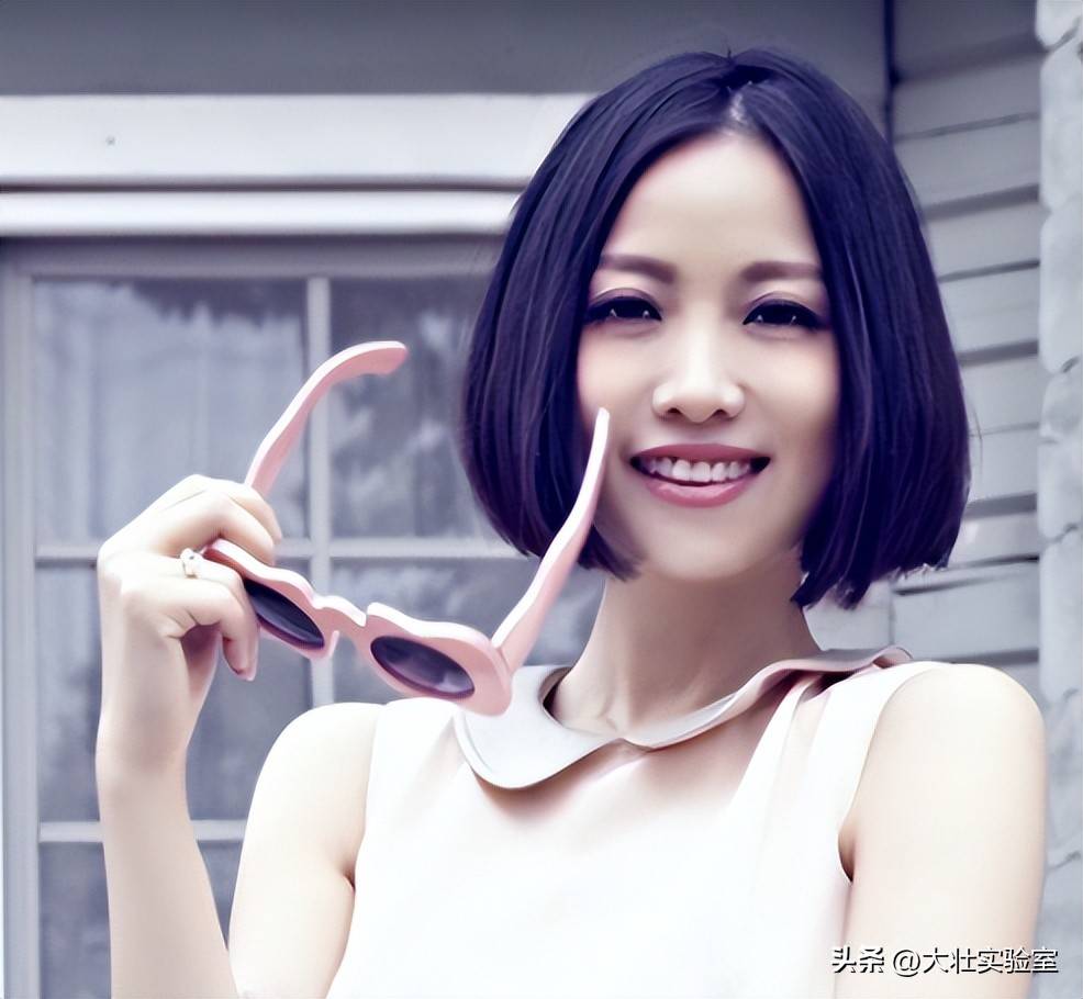 留下最后一张照片躺在病床上面容憔悴开元ky棋牌2015年姚贝娜病逝前(图9)